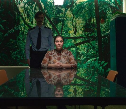 Deus é Mulher e Seu Nome é Petúnia