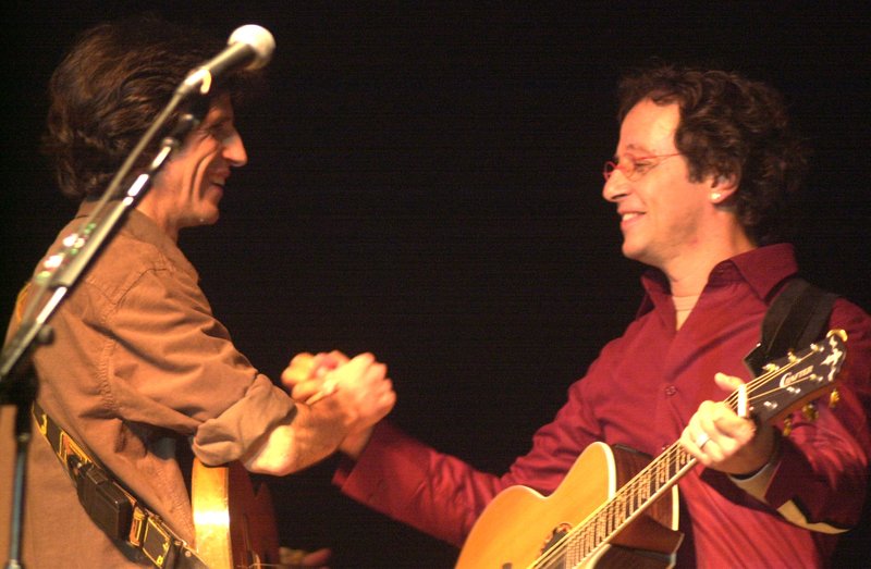 Kleiton & Kledir celebram 40 anos de música