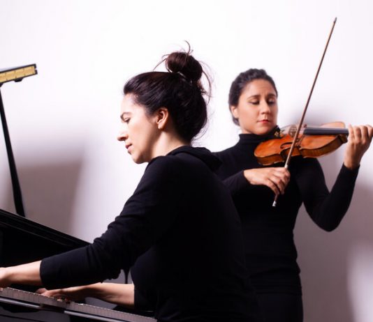 Priscila Rato e Erika Ribeiro
