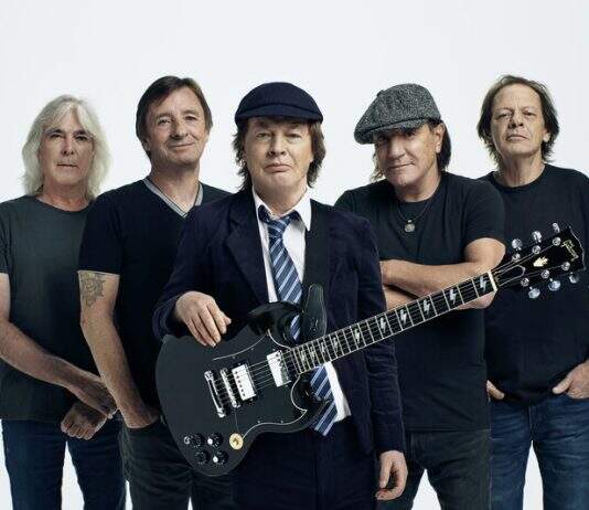 ACDC Power up
