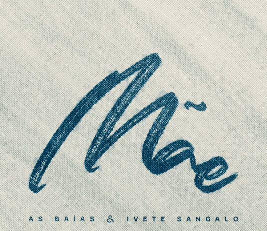 Mãe