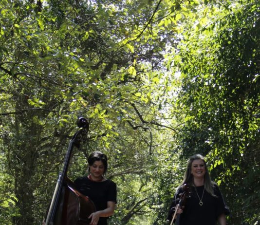 Mariana Amaral e Taís Gomes
