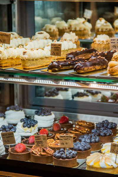 Artesanos Bakery