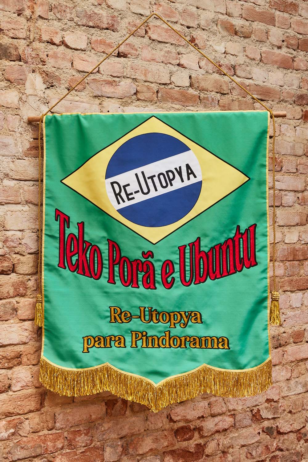 "Re-Utopya"
