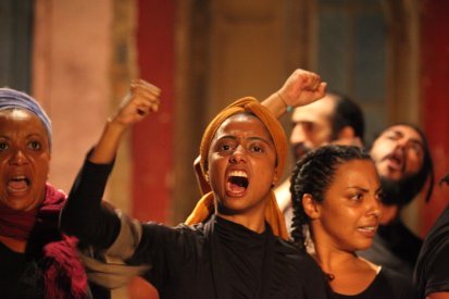 "Esperança na Revolta"