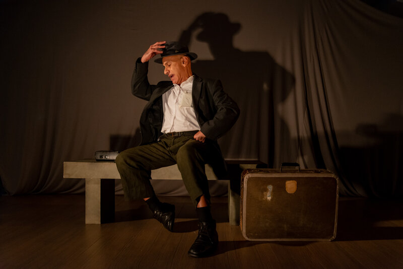 “O cachorro que se recusou a morrer” chega ao Teatro Brigitte Blair | Diário Carioca