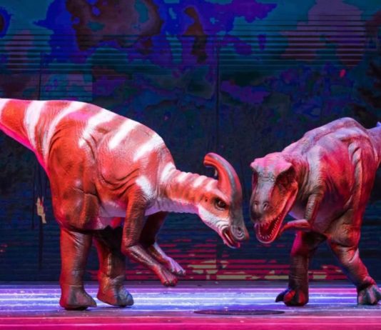 Circo Internacional da China traz ao Brasil o espetáculo Mundo Jurássico