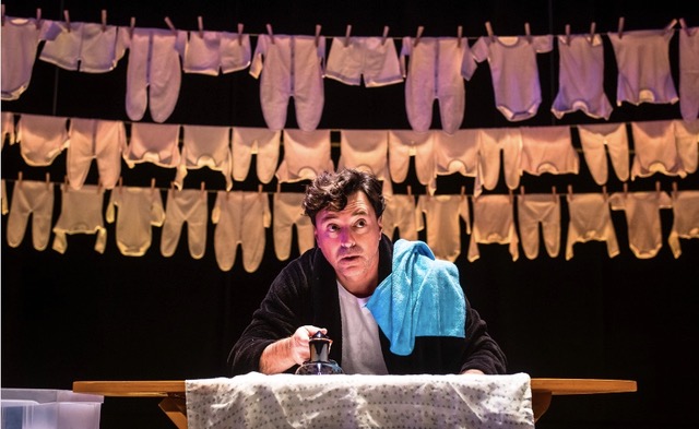 Muito pelo Contrário