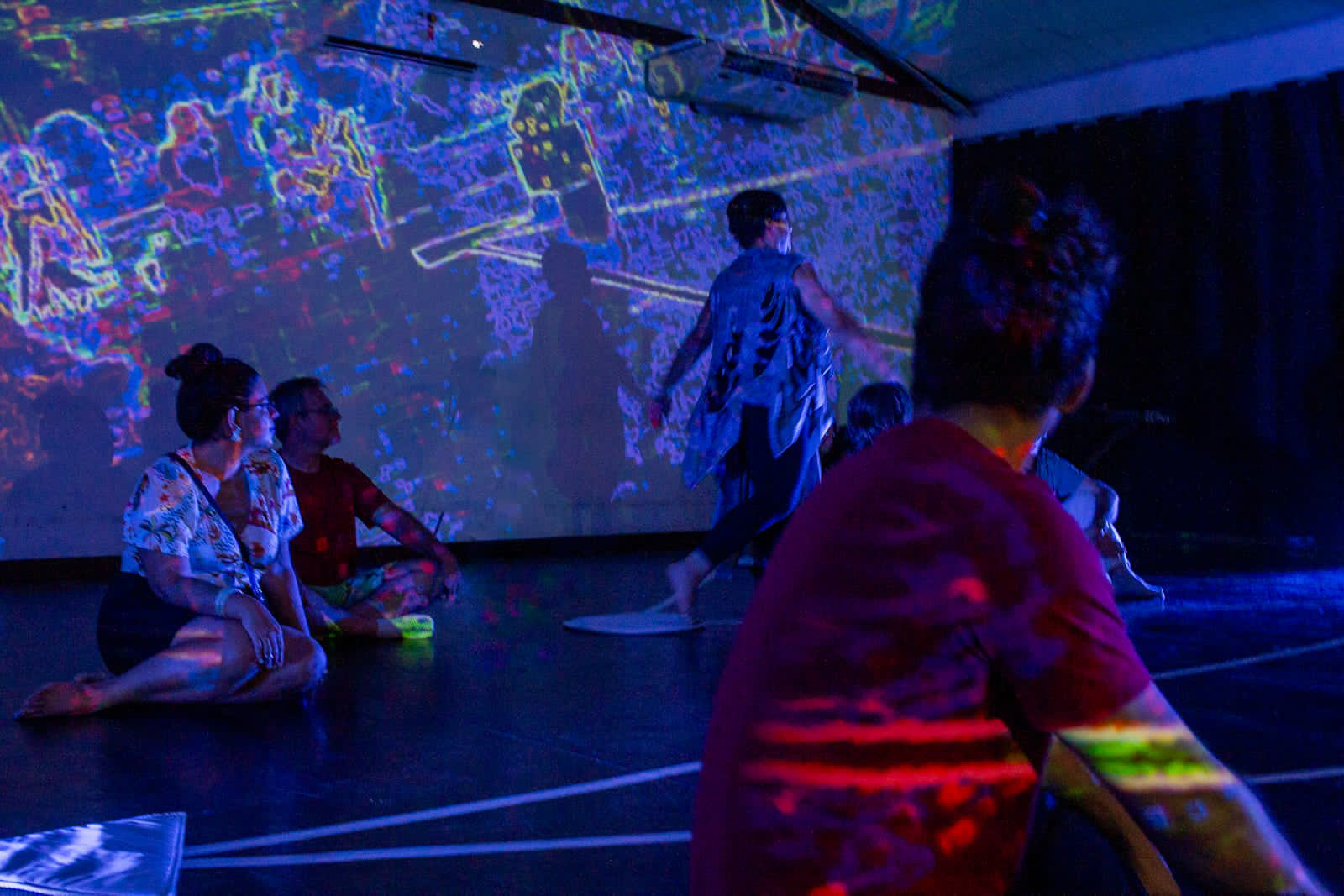 Instalação performática Holotrama 