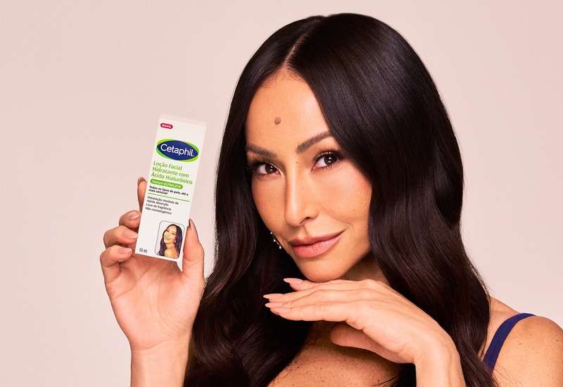 Sabrina Sato assina collab com Cetaphil