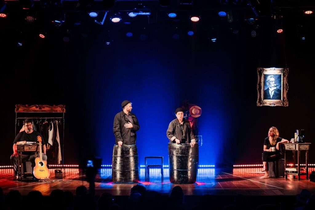 "Seis atores à procura de Machado